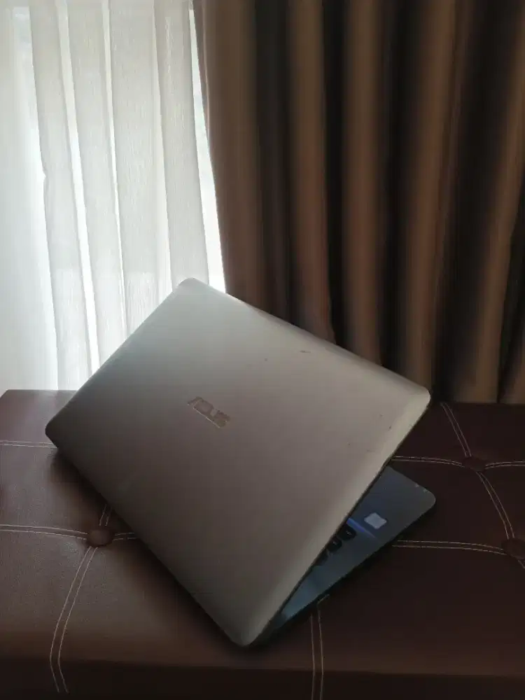 Laptop Asus Kondisi Normal Tinggal Pakai - Murah Aja