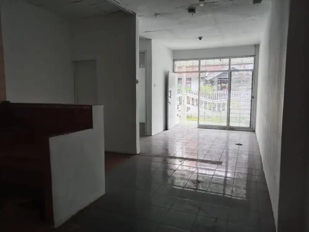 Murah Rumah untuk Konveksi di Taman Kopo Indah 1