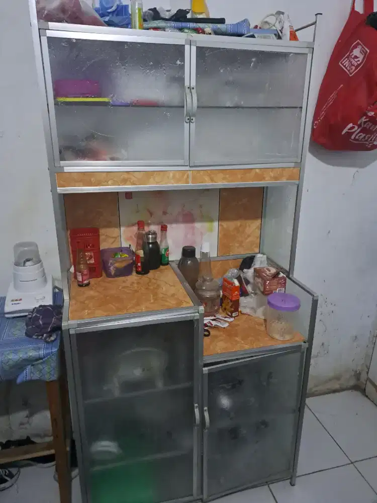 Rak piring dapur
