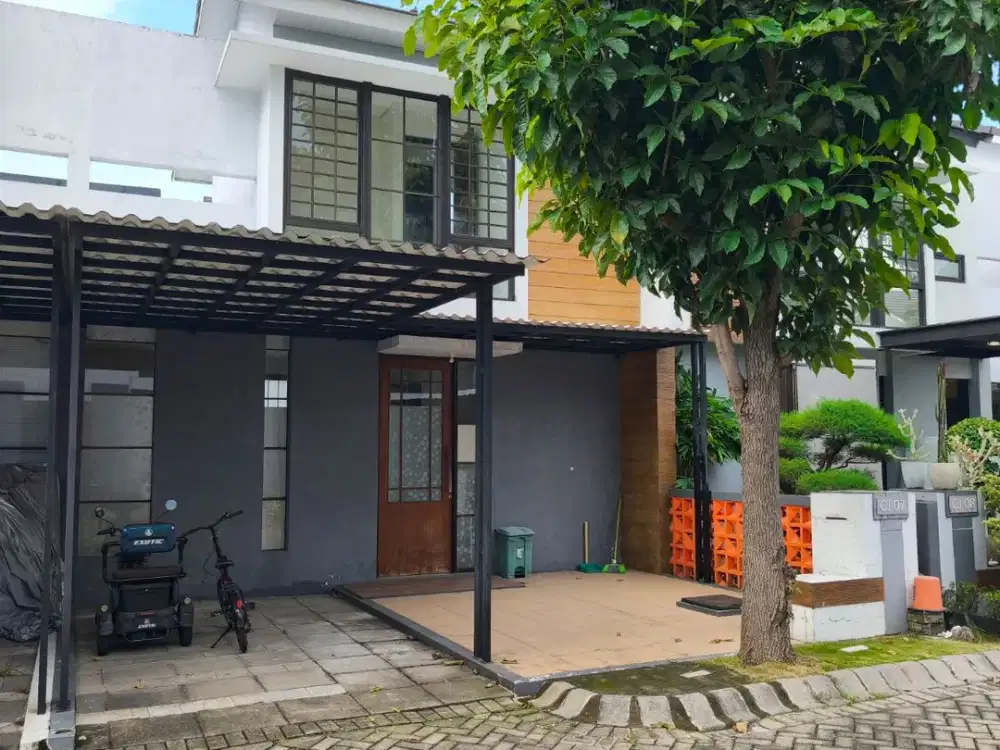 Disewakan shoji land 3 kamar tidur semi furnished bagus murah