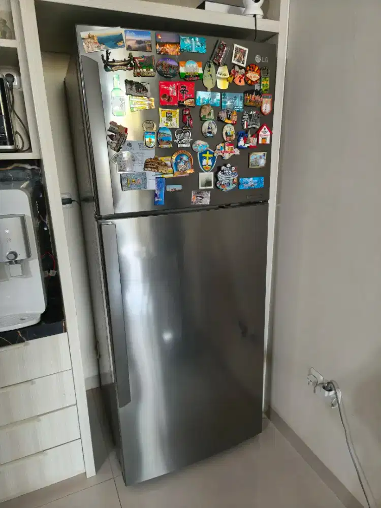 Kulkas LG 2 pintu