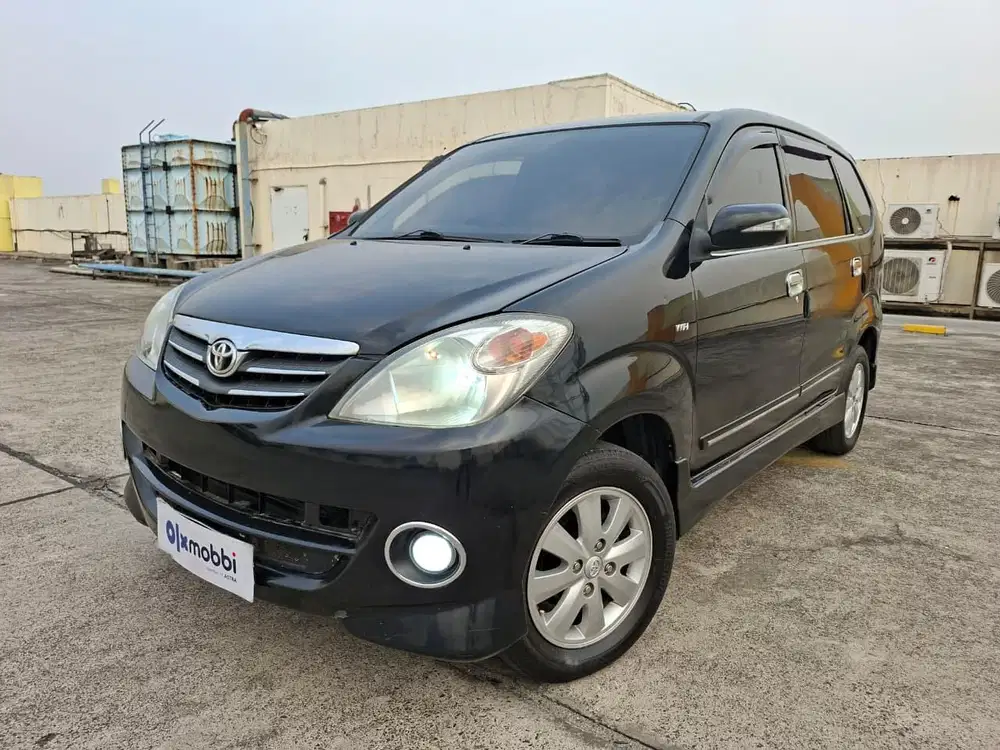 DP RENDAH - Toyota Avanza 2010 0MO