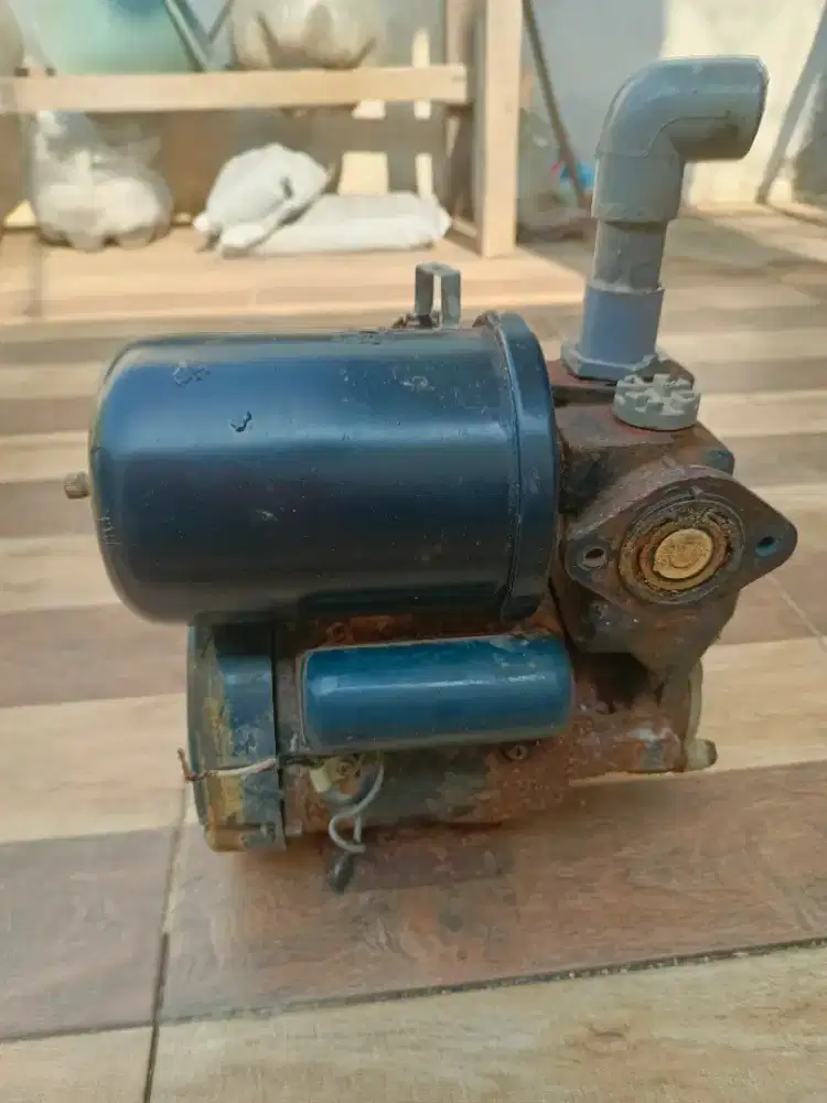 POMPA AIR BEKAS RUSAK