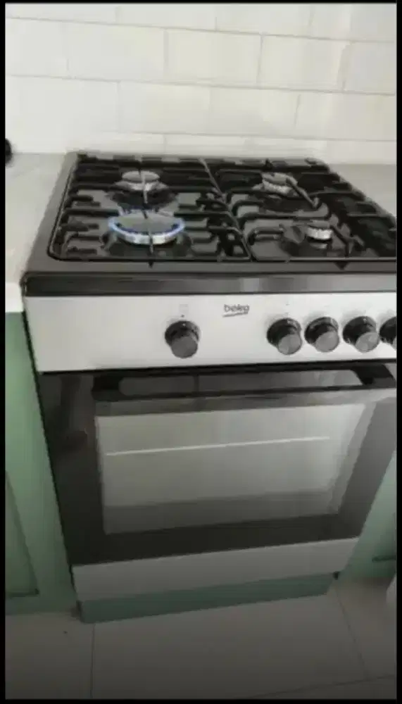 Dijual Kompor Cooking  Oven BEKO