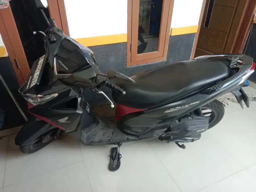 Vario 150cc LED