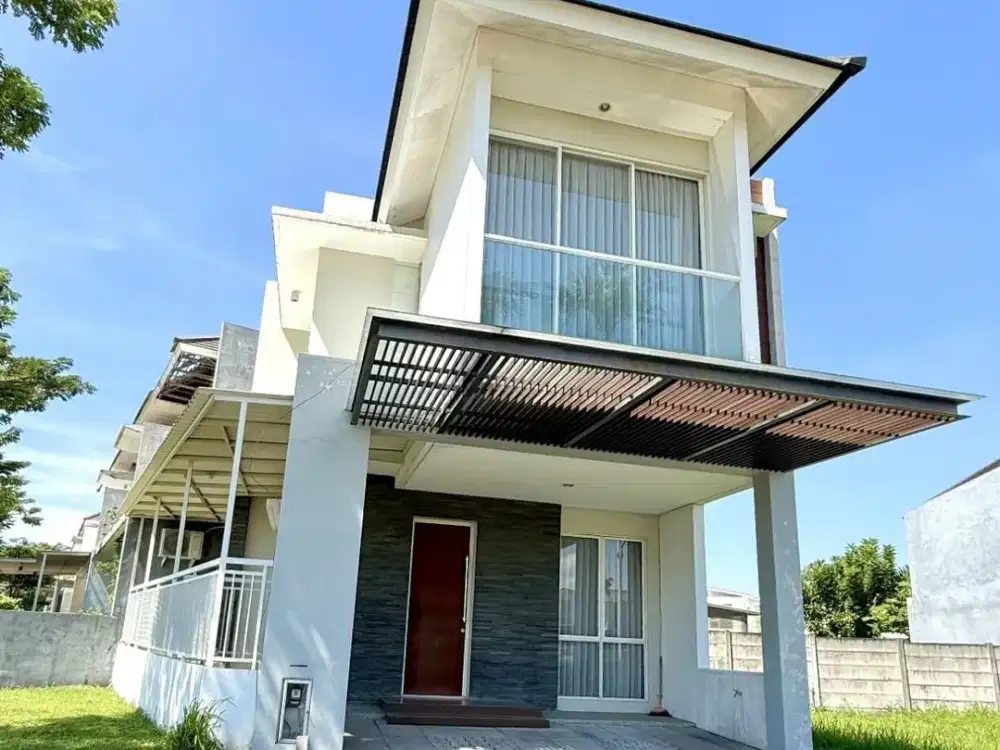 Rumah View Danau ROYAL RESIDENCE Cantik Dan Langka Surabaya Barat Wiyung