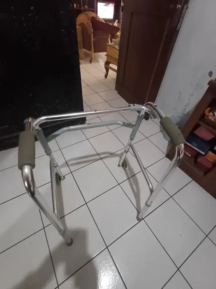 Walker Deluxe merk Onemed