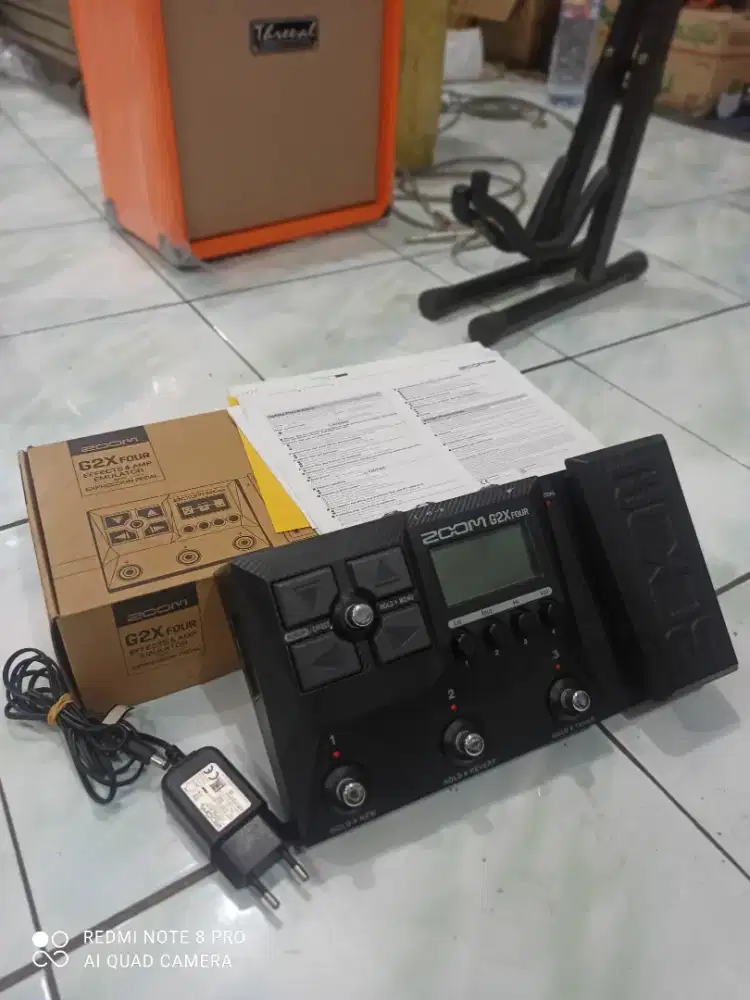 Efek Gitar Digital Zoom G2X Four Mulus Like New