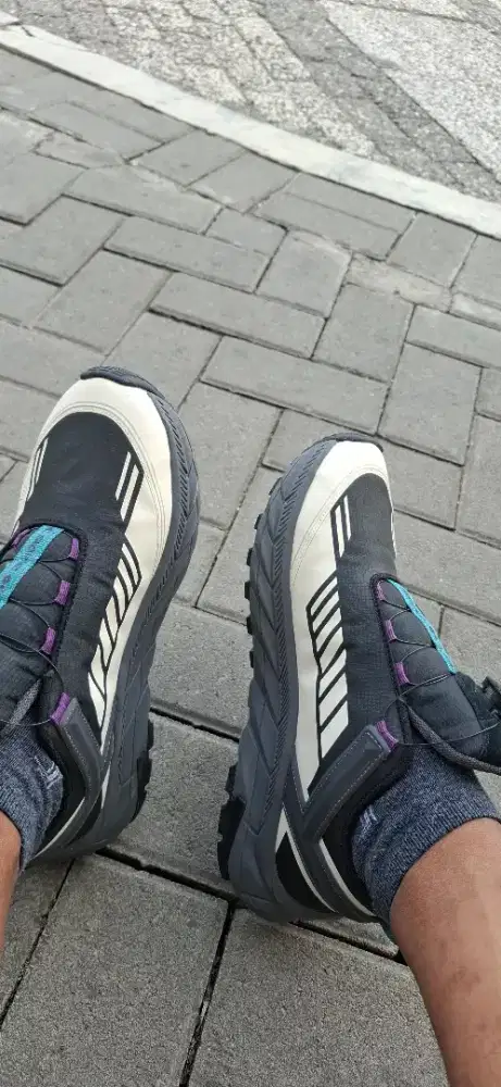Sepatu kanky viral