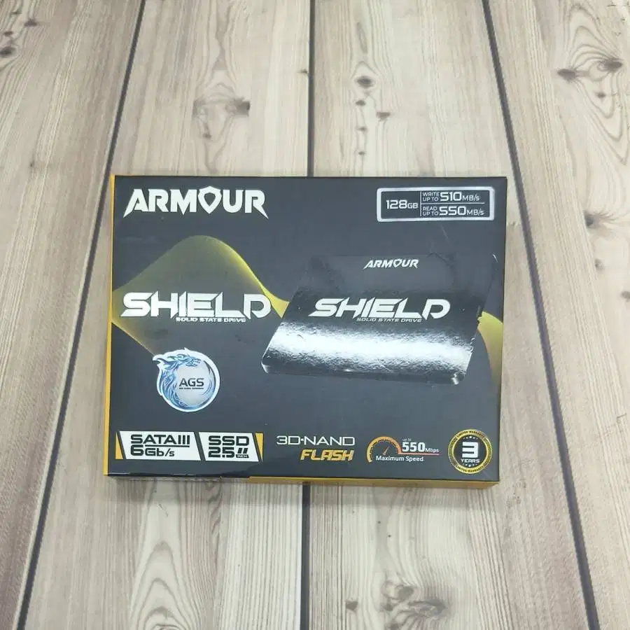 SSD 128 GB 128GB ARMOUR Speed up to 550MB/s Baru Garansi Resmi 3 Tahun