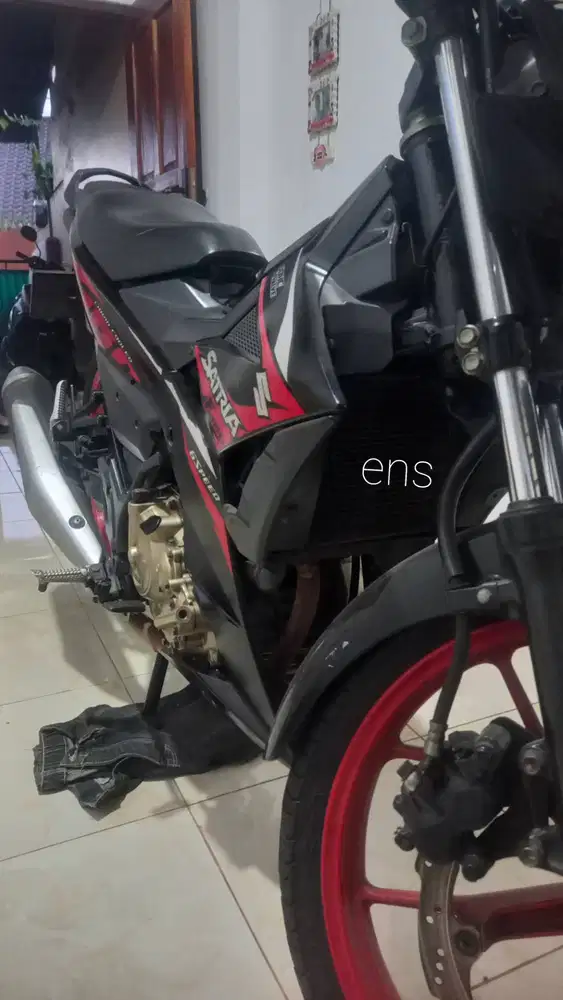 Motor SATRIA FU 150 FI Suzuki Merah Pemilik Murah