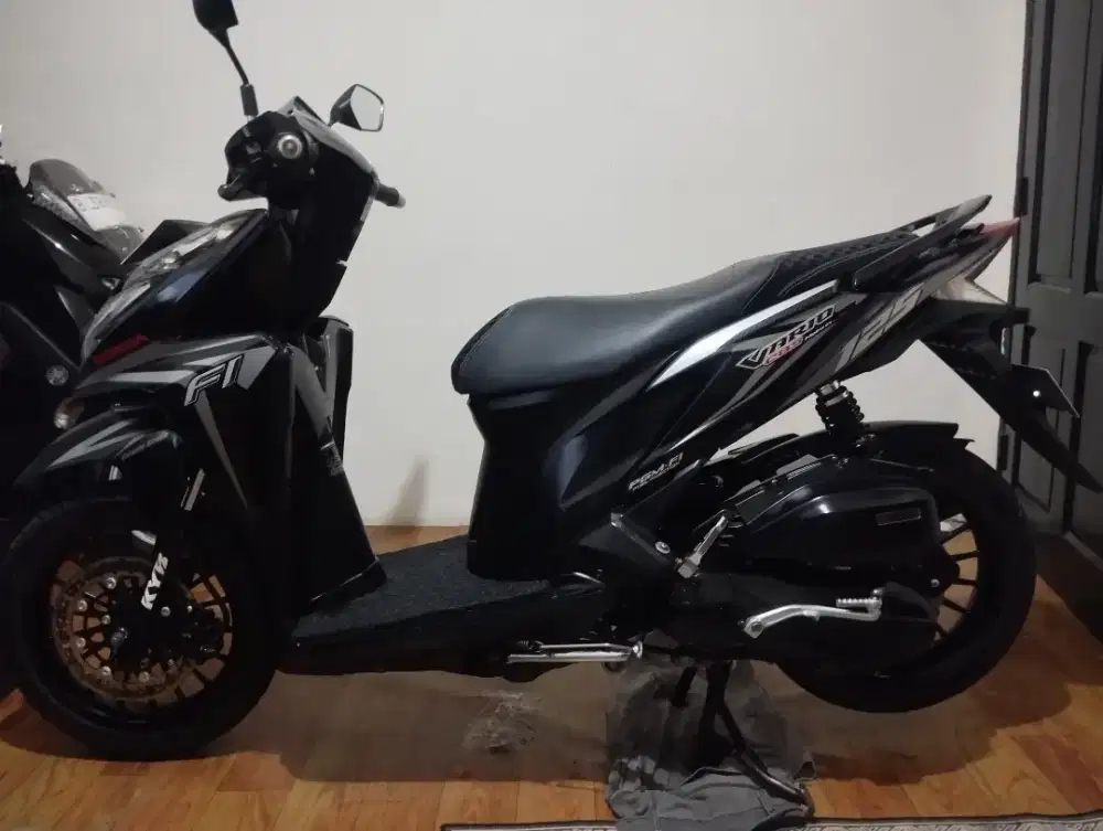 HONDA VARIO 125 KZR TAHUN 2014
