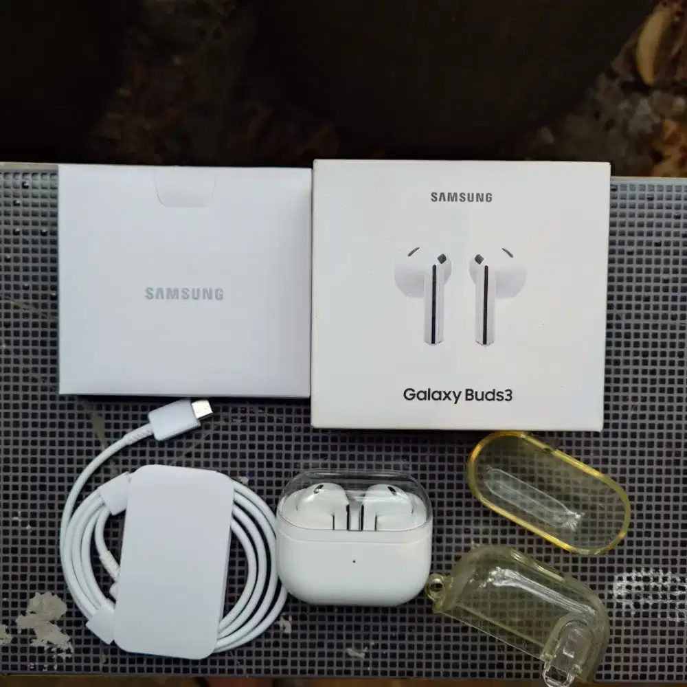 Samsung Buds 3 Putih MULUS LIKE NEW SEIN