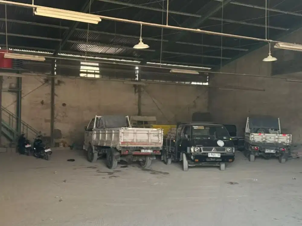 Dijual Gudang 2 Lantai Nyaman Siap Pakai Lokasi di Jalan Raya Kopo Dekat Tol Kopo Bandung