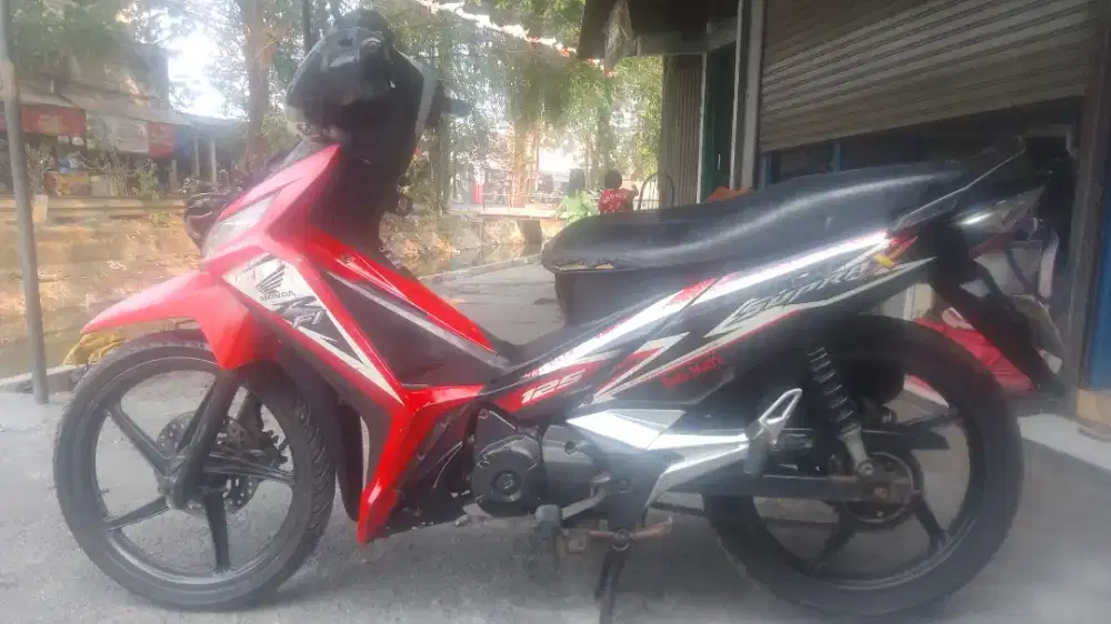 Honda Supra x  125  2014