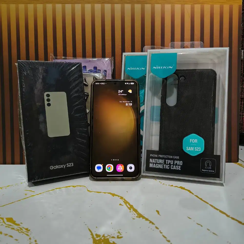 Samsung Galaxy S23 5G 8/256GB Cream Istimewa Mulus Like New Fullset
