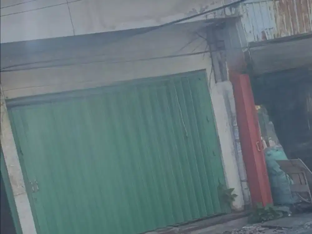 Dijual Ruko Strategis di Jalan Baliwerti Surabaya Pusat