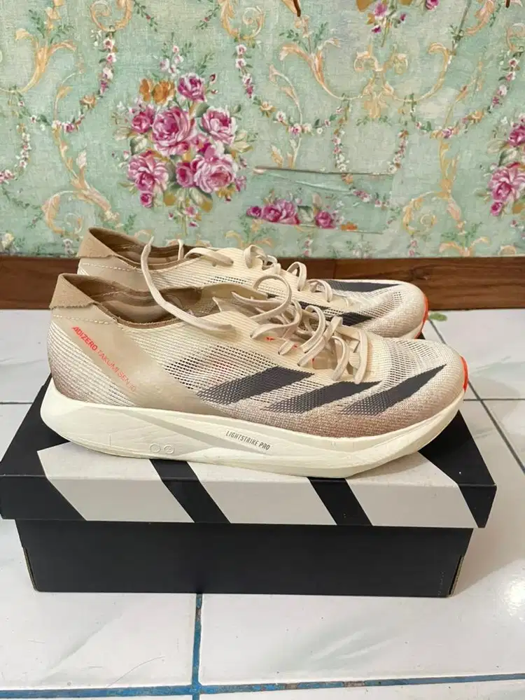 Sepatu Running Adidaz adizero takumi sen 10 original