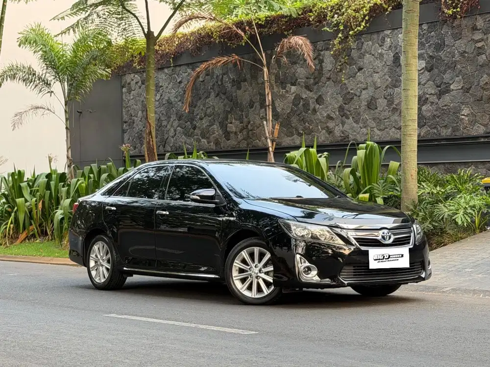 Toyota Camry Hybrid 2015 AT Km70rb Record Auto2000