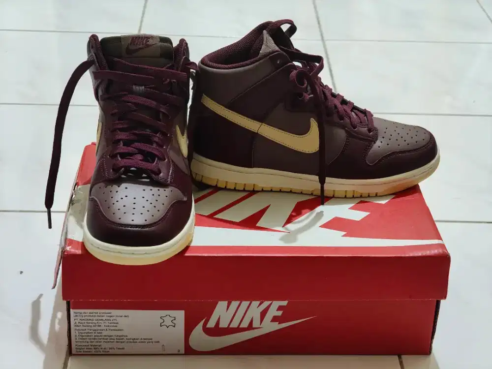 Women Nike Dunk High size 37.5 Brand New