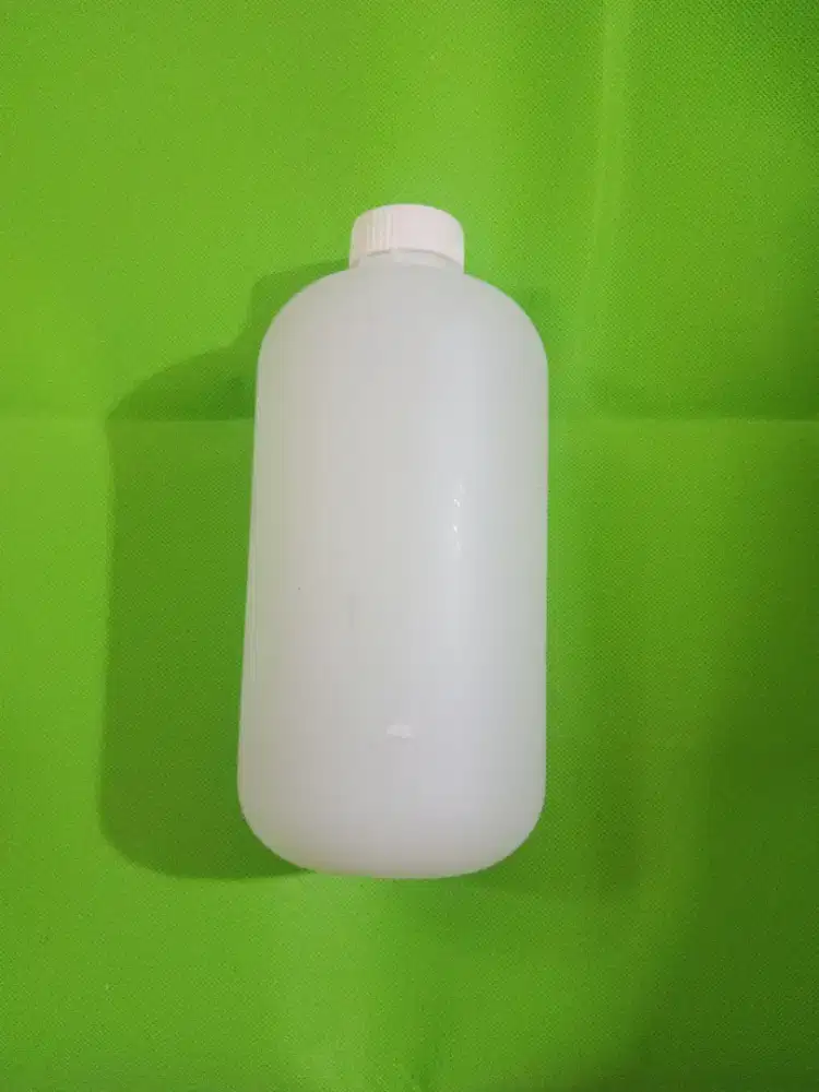 BOTOL PLASTIK TEBAL BEKAS ESSENCE, KUAT, TIDAK MUDAH PENYOK UK. 1 LTR