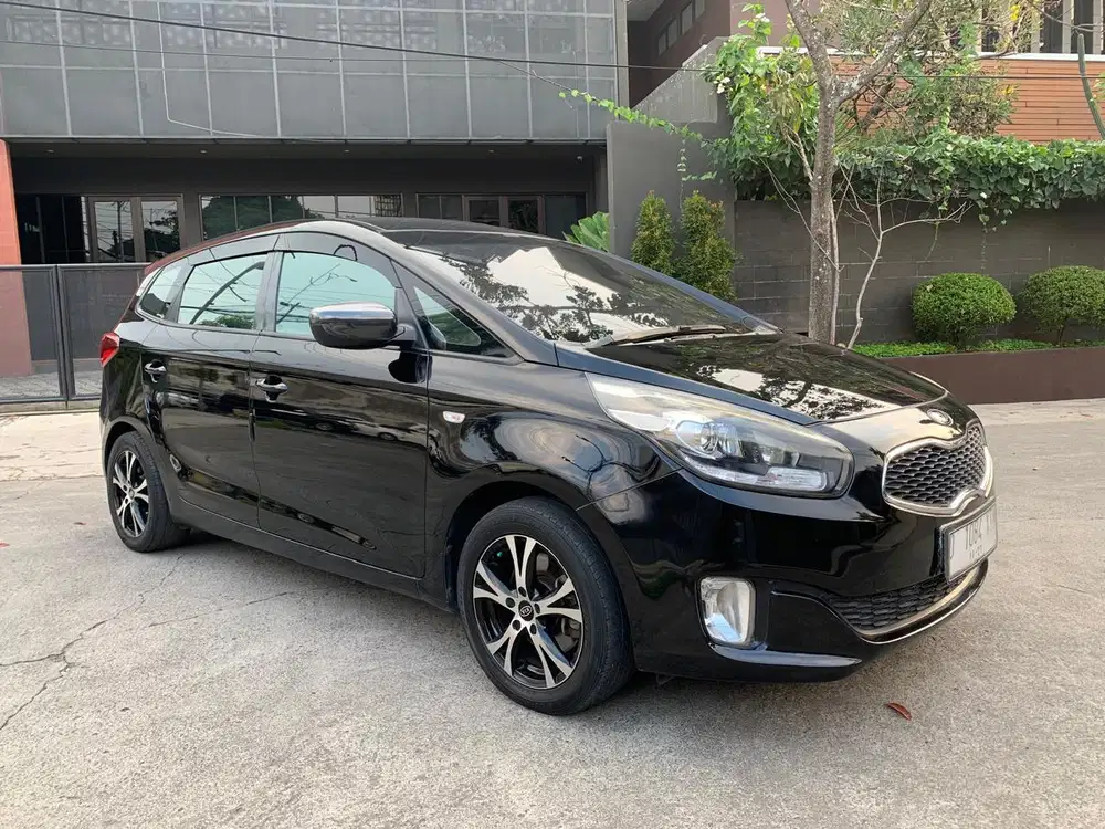 JUAL KIA CARENS ( MT ) 2014/2013