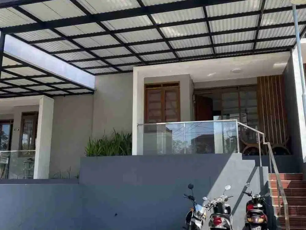Rumah cantik siap huni di sariwangi