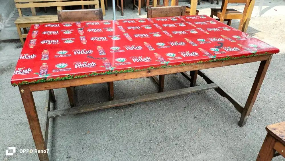 Meja Makan ( Panjang 164, Lebar 94, Tinggi 75 )