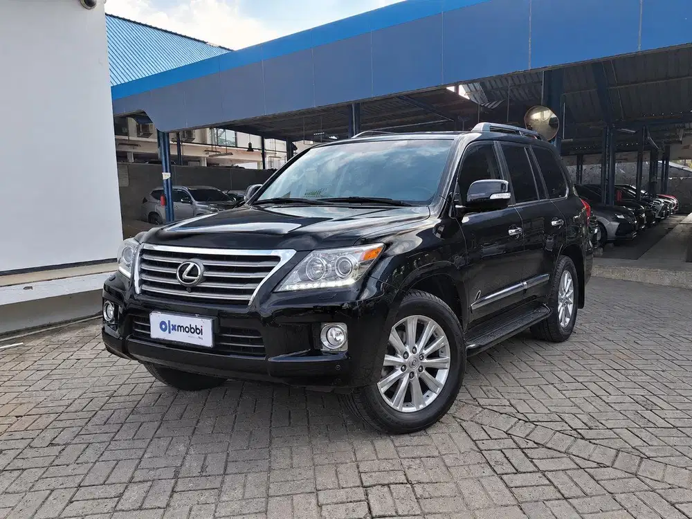 DP RENDAH - Lexus LX570 2011 CAW