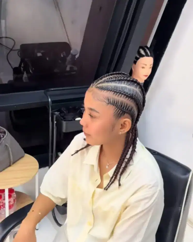 Dibutuhkan Model Rambut