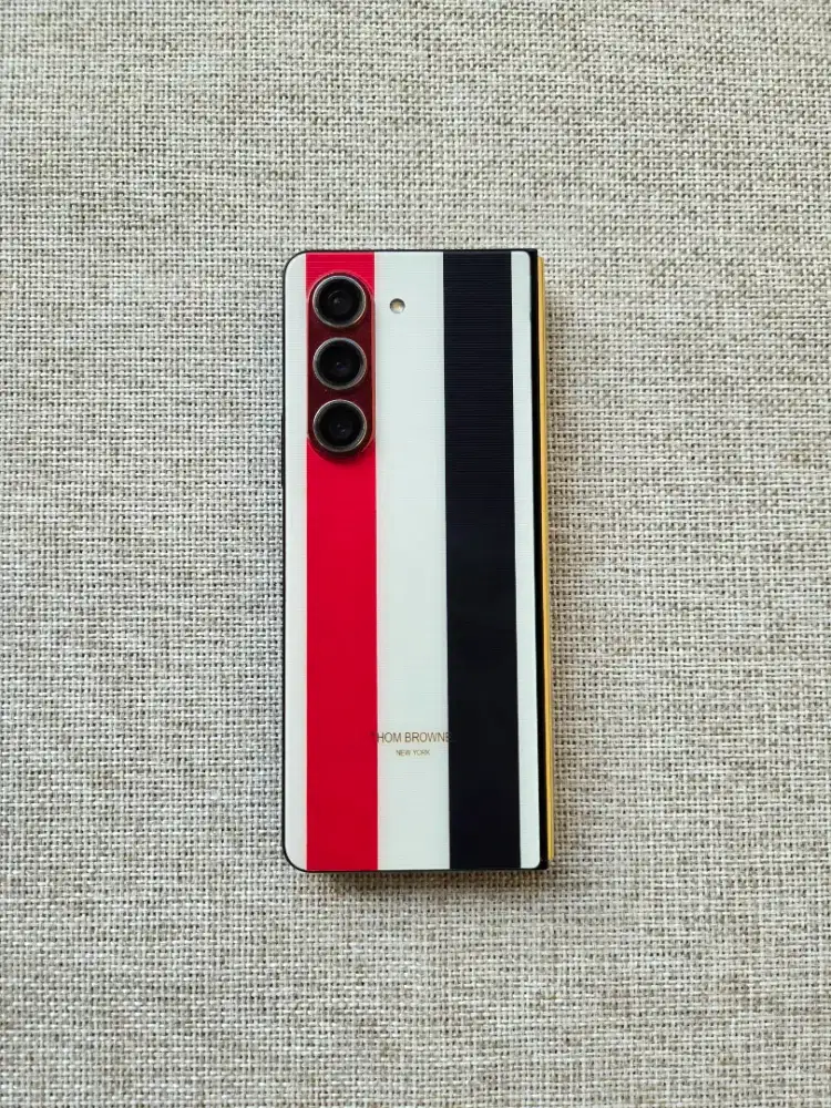 Samsung Fold 5 512 SEIN Thom Browne Edition