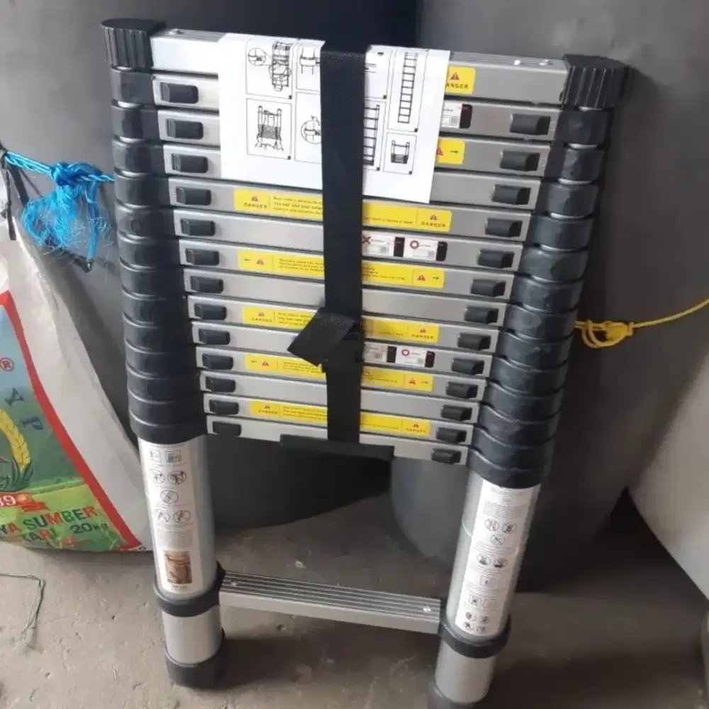 Tangga Lipat Telescopic