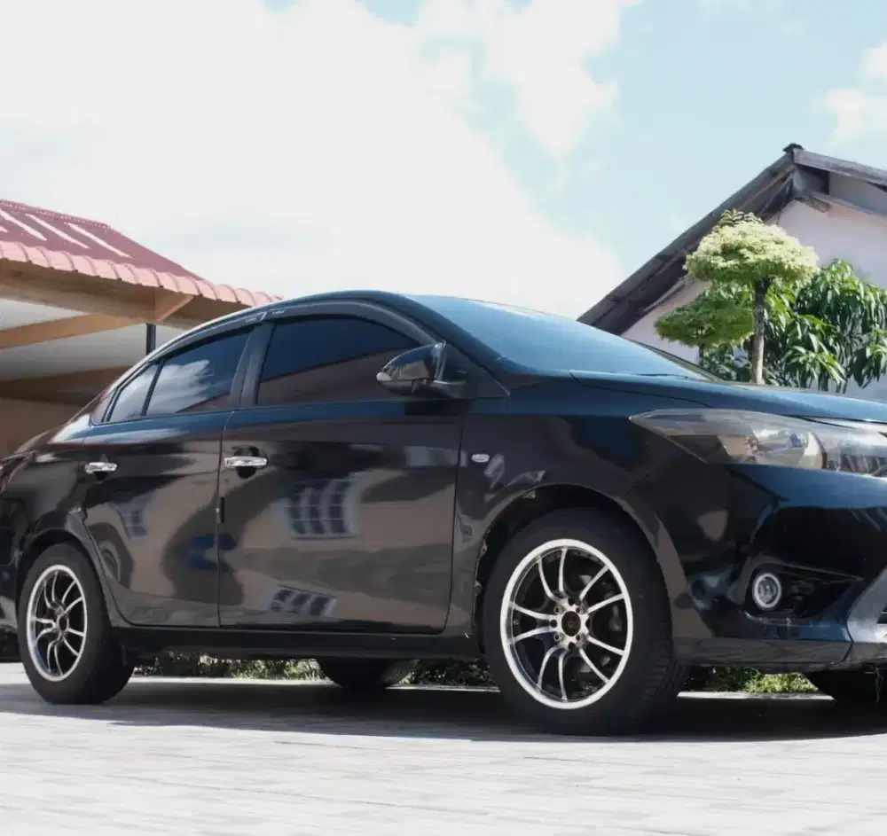 Dijual Toyota Vios Gen 3 tahun 2014 Full Variasi