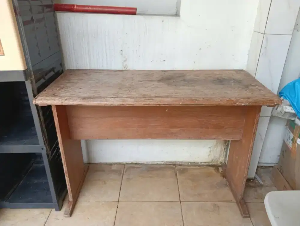 Meja Kayu Bahan Jati