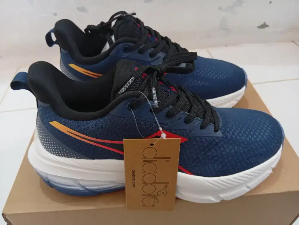 Jual Murah Sepatu Running Diadora