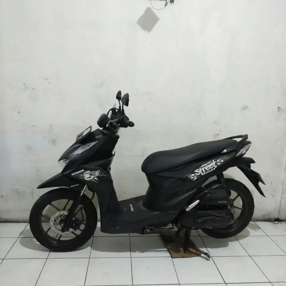 Honda Beat Street 2022 Orisinil Mesin Aluss Lengkap Bagus