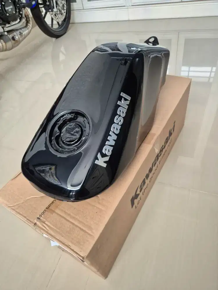 Tangki ninja r original ( baru)