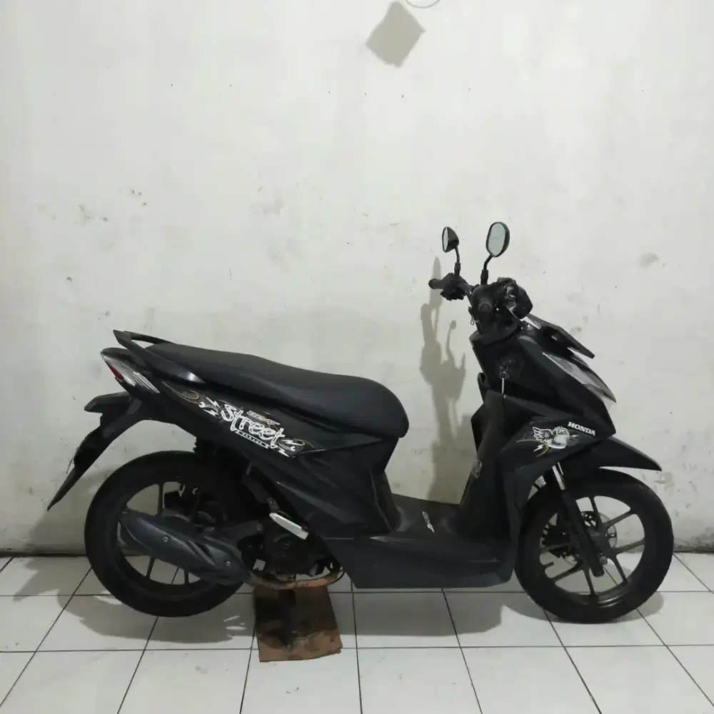 Honda Beat Street 2022 Orisinil Bagus lengkap Mesin Cakep