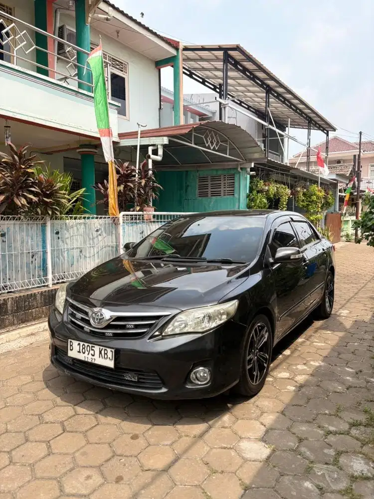 TOYOTA ALTIS G 1.8 AT 2011