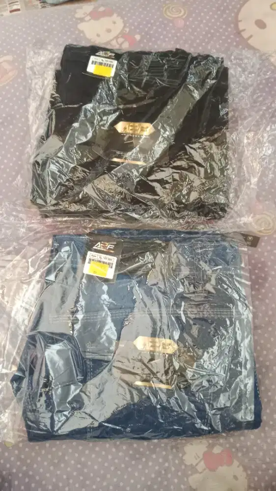 Celana jeans pria