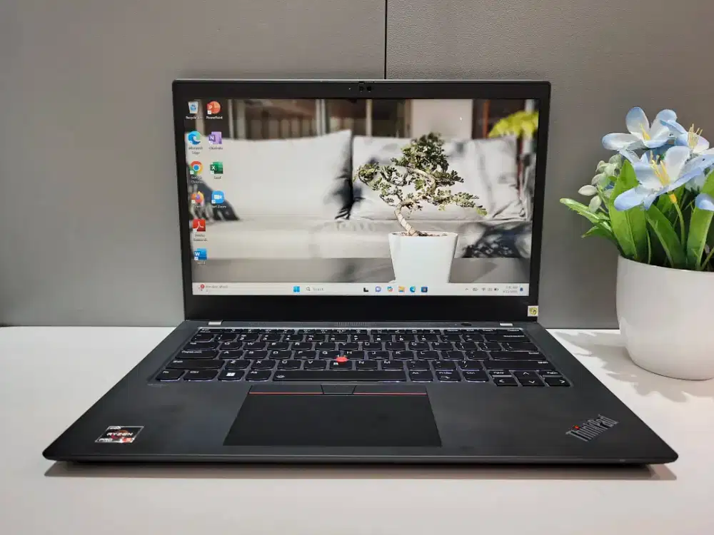 Laptop Best Seller Editing Ringan. Siap Pakai! Lenovo Thinkpad T14S