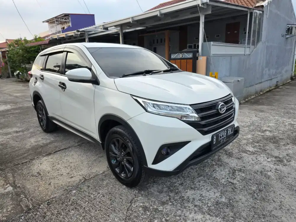 Daihatsu Terios 1,5 X deluxe A/T putih