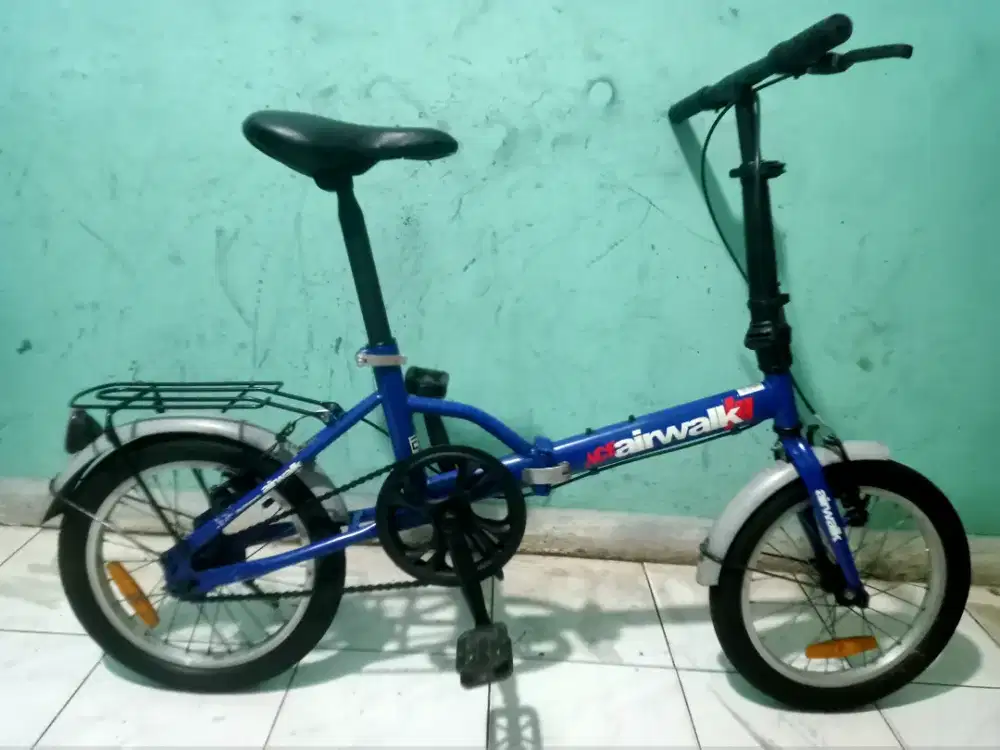Dijual sepeda lipat merk AIRWALK ring 16 kondisi bagus Keker normal