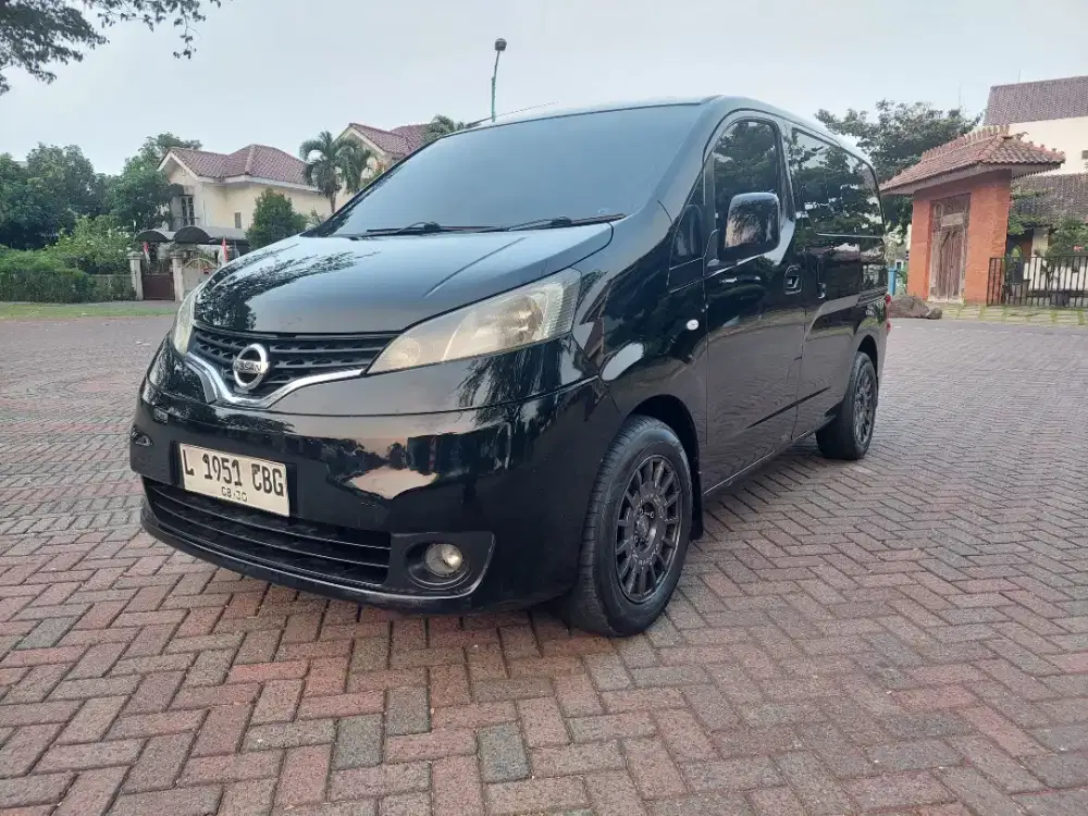 Evalia xv at Nissan 2013