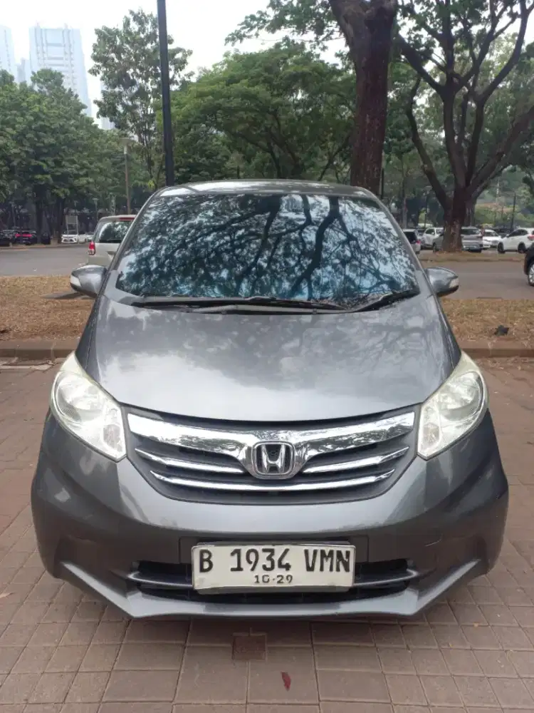 Honda Freed 2012 E PSD