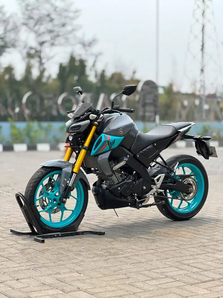 YAMAHA MT15 2022 GREY KM 4K PAJAK HIDUP SUPER MULUS
