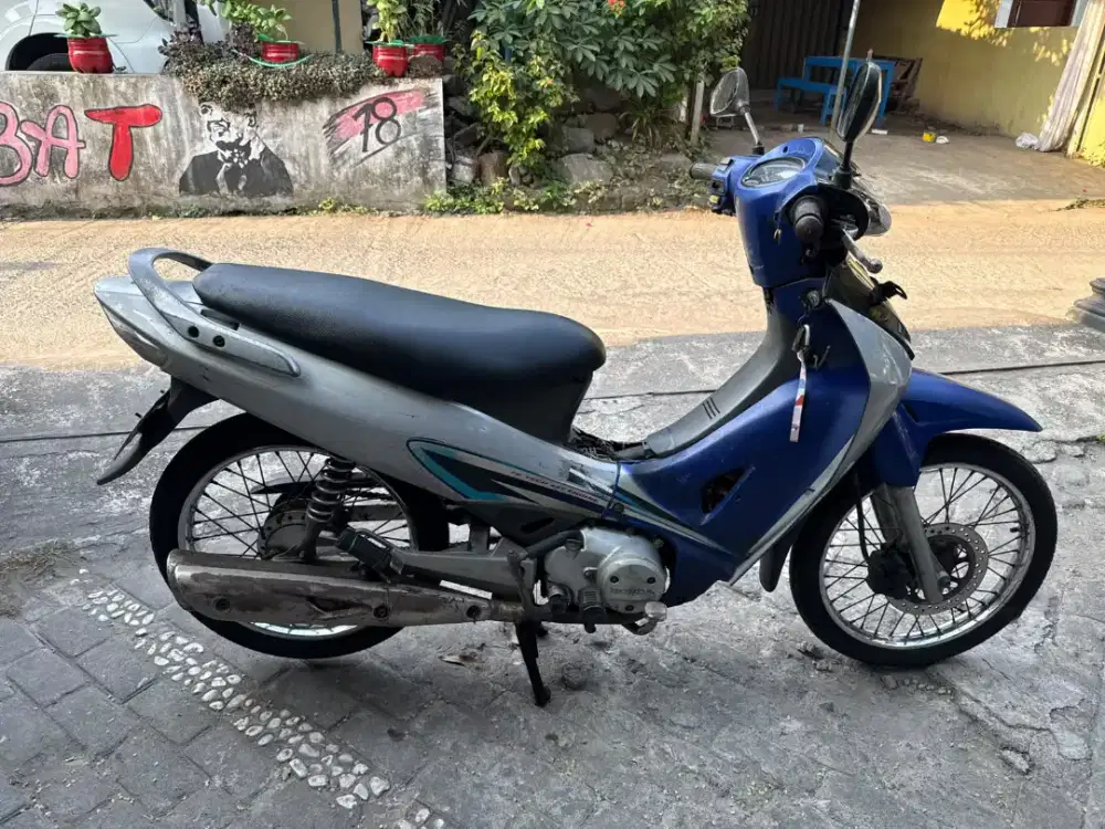 Honda karisma kharisma THN 2004 plat F Bogor