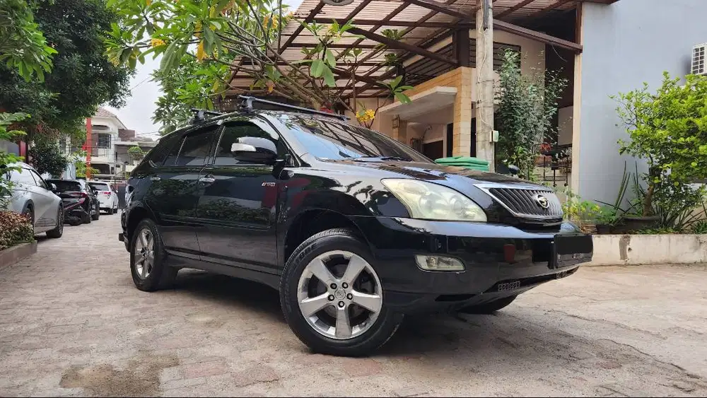 Jual Toyota Harrier 2.4 L Premium Banyak Bonus Modifannya