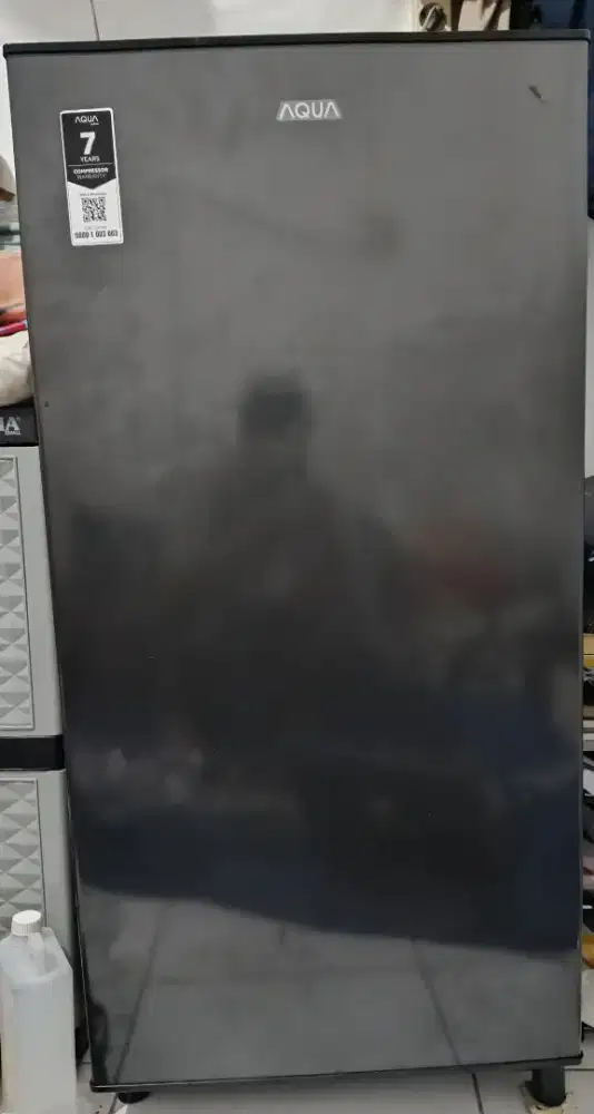 Kulkas merk AQUA 1 pintu