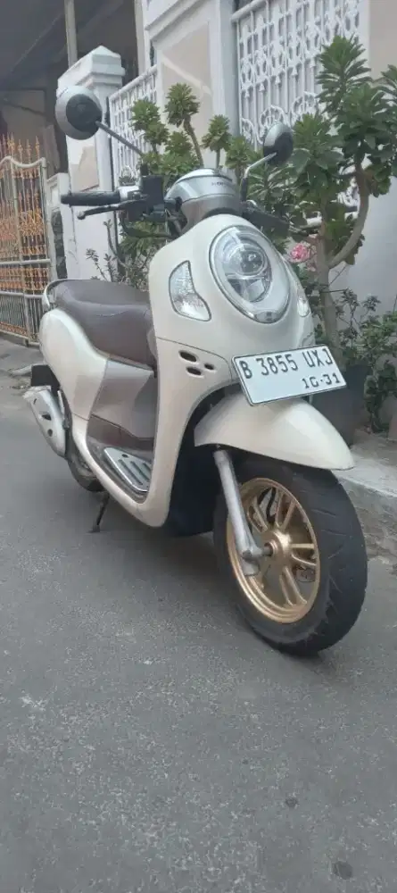 Jual scoopy 2021